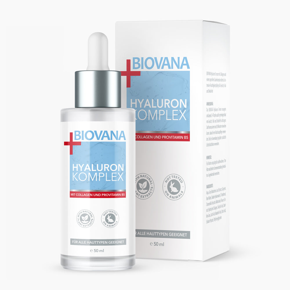 Klare Flasche mit Pipette und blauem Etikett Biovana Hyaluron Komplex 50 ml vor passender weißer Faltschachtel